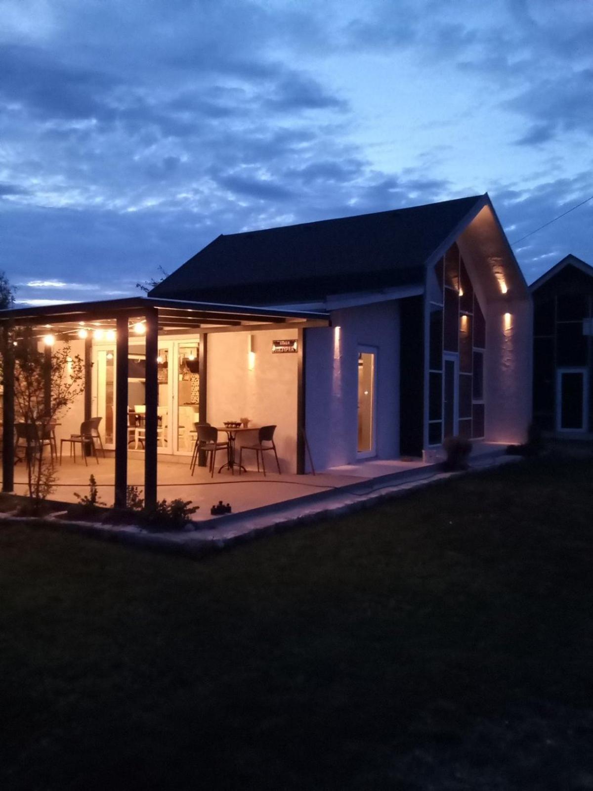 Улица Лазурна Hotell Tyulenovo Rom bilde
